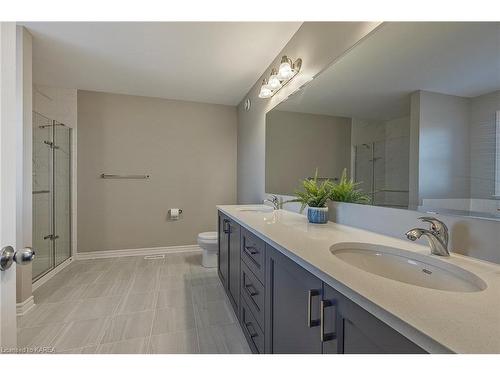 1382 Monarch Drive, Kingston, ON - Indoor Photo Showing Bathroom