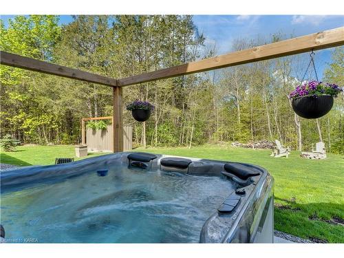 1096 Applewood Lane, Inverary, ON - Outdoor With Backyard
