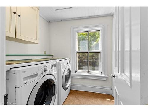 244 James Street, Kingston, ON - Indoor Photo Showing Laundry Room
