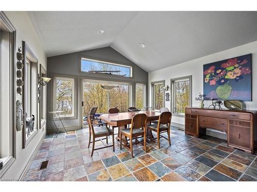 2771 Bear Creek Road, South Frontenac, ON - Indoor Photo Showing Dining Room