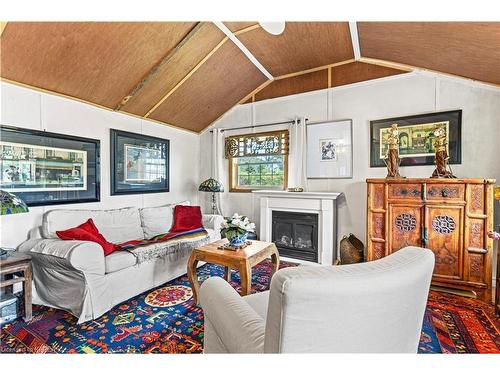 15 Sturtivans Lane, Gananoque, ON - Indoor Photo Showing Living Room With Fireplace