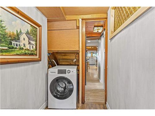 15 Sturtivans Lane, Gananoque, ON - Indoor Photo Showing Laundry Room