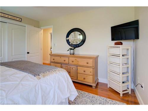 201 Colebrook Road, Yarker, ON - Indoor Photo Showing Bedroom