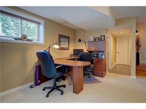 201 Colebrook Road, Yarker, ON - Indoor Photo Showing Office