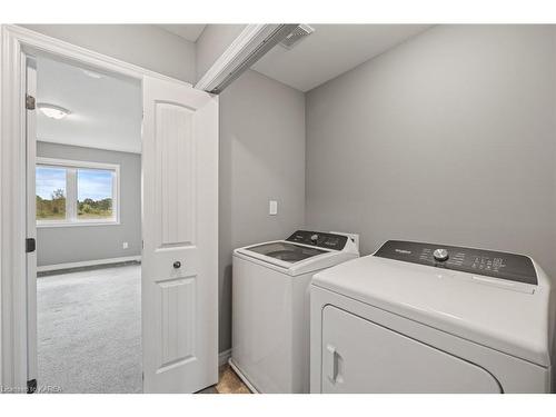 1165 Horizon Drive, Kingston, ON - Indoor Photo Showing Laundry Room