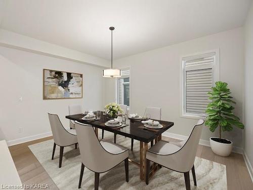 652 Halloway Drive, Kingston, ON - Indoor Photo Showing Dining Room