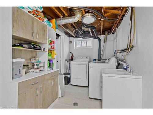 333 Sidney Street, Belleville, ON - Indoor Photo Showing Laundry Room