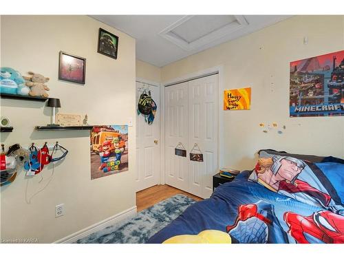 353 Charles Street, Gananoque, ON - Indoor Photo Showing Bedroom