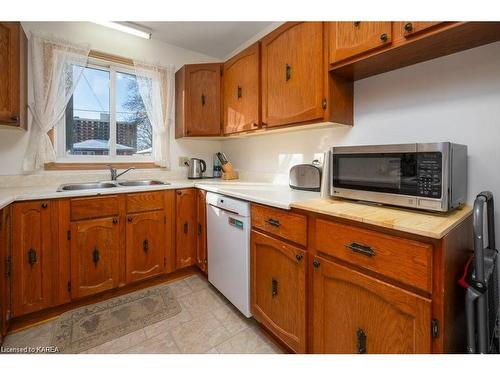581 Macdonnell Street, Kingston, ON - Indoor Photo Showing Kitchen With Double Sink