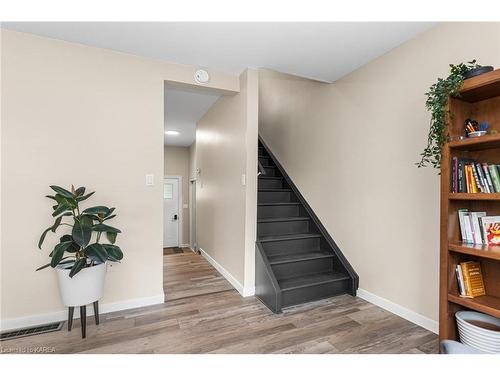 140-770 Ashwood Drive, Kingston, ON - Indoor Photo Showing Other Room