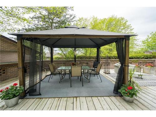23 Brooklands Park Avenue, Bath, ON - Outdoor With Deck Patio Veranda With Exterior