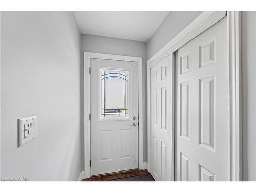 58 Cliff Crescent, Kingston, ON - Indoor Photo Showing Other Room