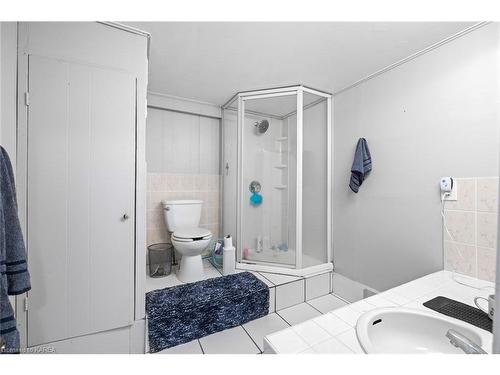 58 Cliff Crescent, Kingston, ON - Indoor Photo Showing Bathroom