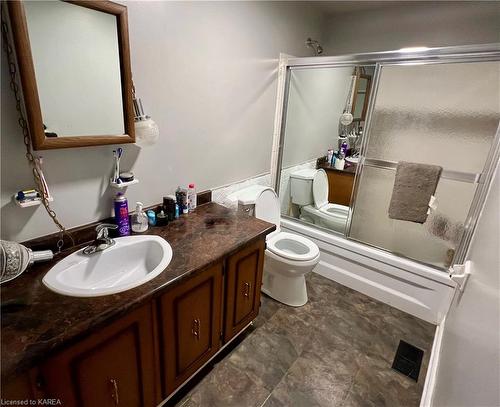 91 Inverness Crescent, Kingston, ON - Indoor Photo Showing Bathroom