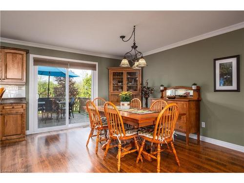 14 Sunset Lane, Napanee, ON - Indoor Photo Showing Dining Room