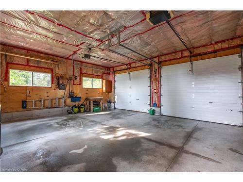 14 Sunset Lane, Napanee, ON - Indoor Photo Showing Garage