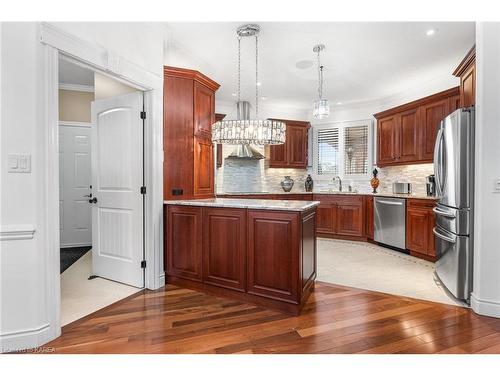 1219 Lisbon Place, Kingston, ON - Indoor Photo Showing Kitchen