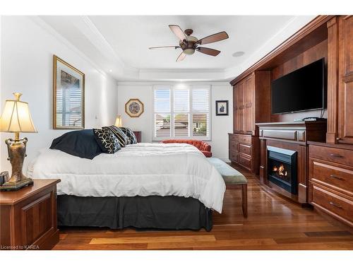 1219 Lisbon Place, Kingston, ON - Indoor Photo Showing Bedroom