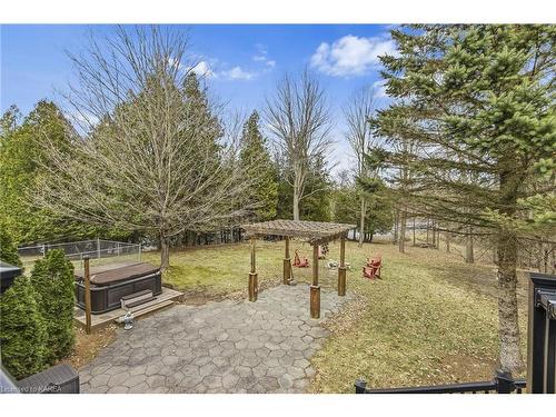 1015 Cedarwoods Drive, Verona, ON - Outdoor