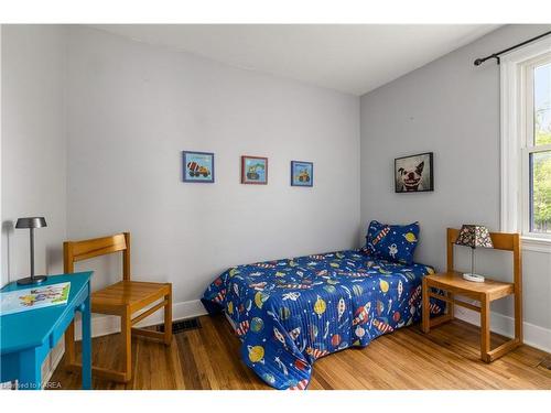 849 Victoria Street, Kingston, ON - Indoor Photo Showing Bedroom
