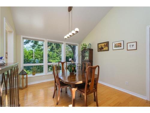 26 Sunset Lane, Napanee, ON - Indoor Photo Showing Dining Room