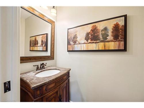 1182 Bentley Terrace, Kingston, ON - Indoor Photo Showing Bathroom