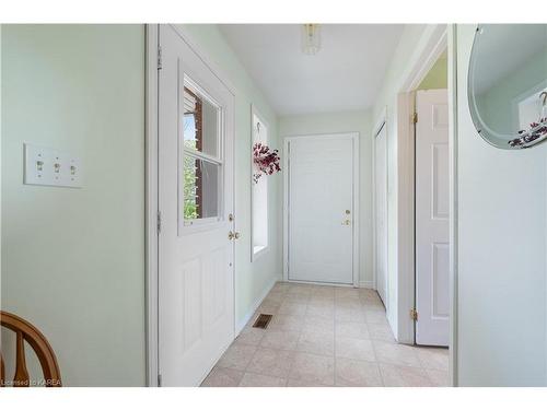 2657 County 11 Road, Greater Napanee, ON - Indoor Photo Showing Other Room