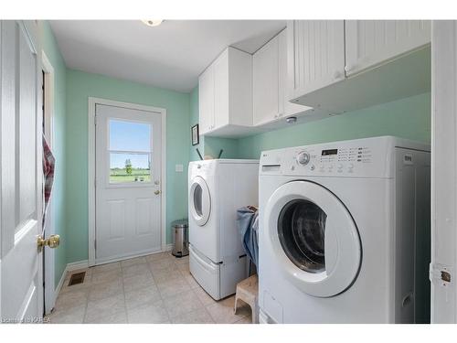 2657 County 11 Road, Greater Napanee, ON - Indoor Photo Showing Laundry Room