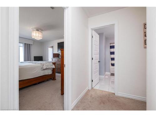 217 Clipper Court, Kingston, ON - Indoor Photo Showing Bedroom