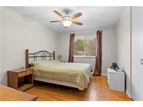 263 Chelsea Road, Kingston, ON - Indoor Photo Showing Bedroom