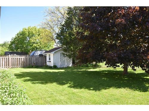 908 Percy Crescent, Kingston, ON - Indoor Photo Showing Garage