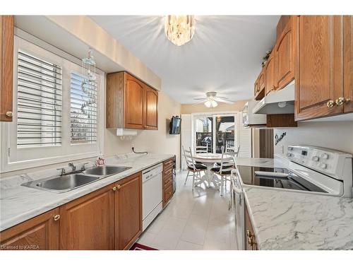 553 Quail Court, Kingston, ON - Indoor Photo Showing Kitchen With Double Sink