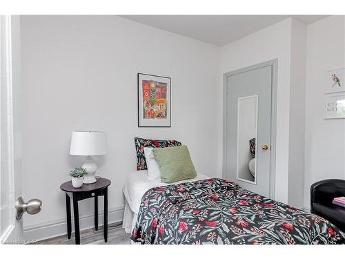 36 Lower Union Street, Kingston, ON - Indoor Photo Showing Bedroom