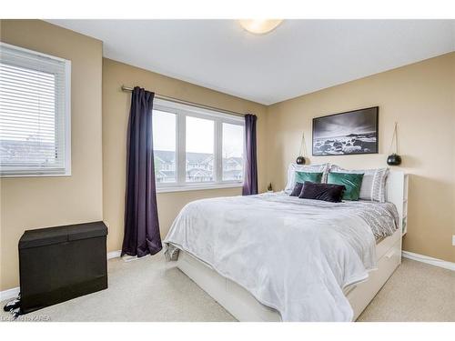 1573 Crimson Crescent, Kingston, ON - Indoor Photo Showing Bedroom