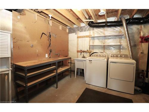 47 Follwell Crescent, Belleville, ON - Indoor Photo Showing Laundry Room