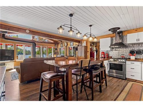 465 Limerick Lk S N Road, Limerick, ON - Indoor Photo Showing Kitchen