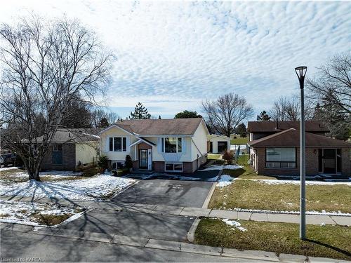 801 Danbury Road, Kingston, ON - Outdoor With Facade