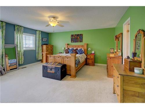 682 Summerfield Place, Kingston, ON - Indoor Photo Showing Bedroom