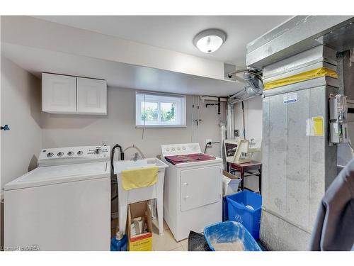 968 Kenshaw Street, Kingston, ON - Indoor Photo Showing Laundry Room