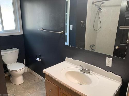 661 Front Road, Kingston, ON - Indoor Photo Showing Bathroom