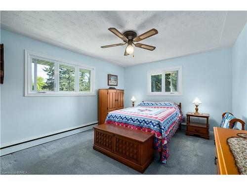 1086 Highway 2, Kingston, ON - Indoor Photo Showing Bedroom