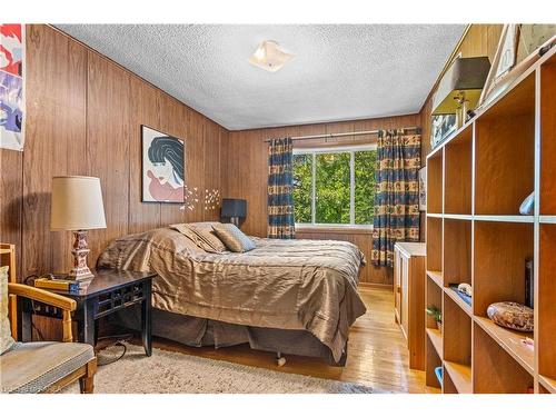 197 Fairway Hill Crescent, Kingston, ON - Indoor Photo Showing Bedroom