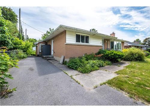 310 Arrowhead Place, Kingston, ON - Outdoor