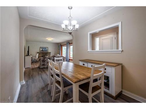 310 Arrowhead Place, Kingston, ON - Indoor Photo Showing Dining Room