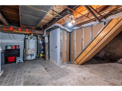 300 Division Street, Kingston, ON - Indoor Photo Showing Basement