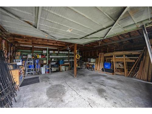 814 Johnson Street, Kingston, ON - Indoor Photo Showing Garage