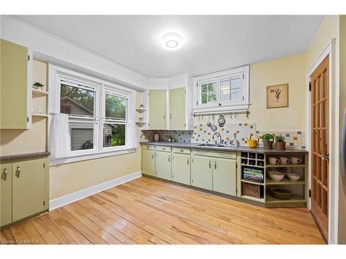 814 Johnson Street, Kingston, ON - Indoor Photo Showing Kitchen With Double Sink