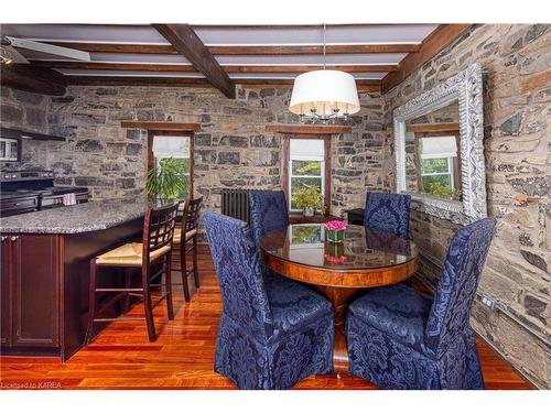 8 Starr Place, Kingston, ON - Indoor Photo Showing Dining Room