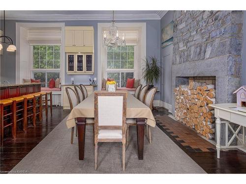 8 Starr Place, Kingston, ON - Indoor Photo Showing Dining Room