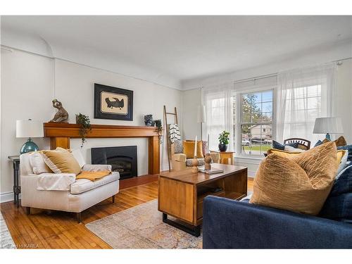 158 Fairview Road, Kingston, ON - Indoor Photo Showing Living Room With Fireplace